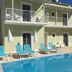 Апарт-отель The 4*